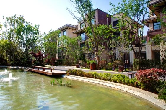 到青岛龙湖滟澜海岸去,有你前所未见的青岛龙湖生活