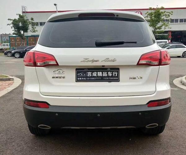 【宣城】2016年6月 众泰 大迈x5 1.5t cvt知县型 白色 自动档