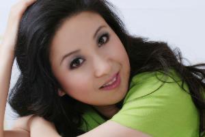 听任小蕾秦声演唱