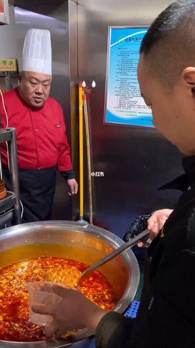 厨师长这样做对吗?同行们,加油!_纸包鱼_生活记录
