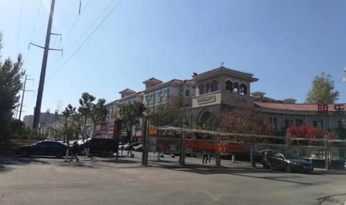 净月世荣路 中海水岸春城 176平米