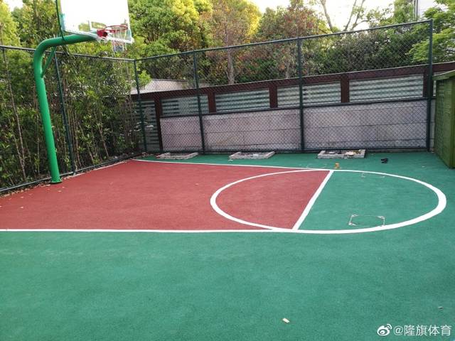 想问下别墅花园装什么样的篮球架比较好?