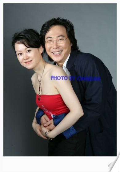 [转载]廖昌永和他漂亮的妻子和女儿