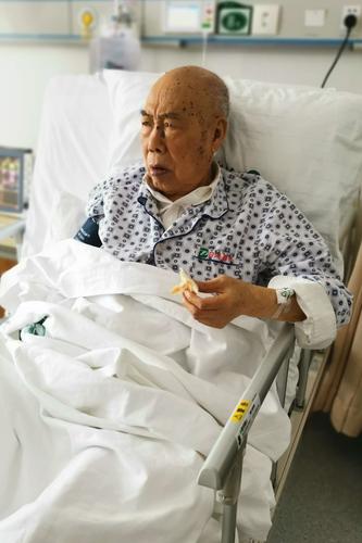 爸爸住院一个月 全记录