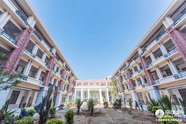 环境优美的河景校平潭麒麟小学今秋开学配套设备也是杠杠的