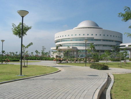 西那瓦国际大学