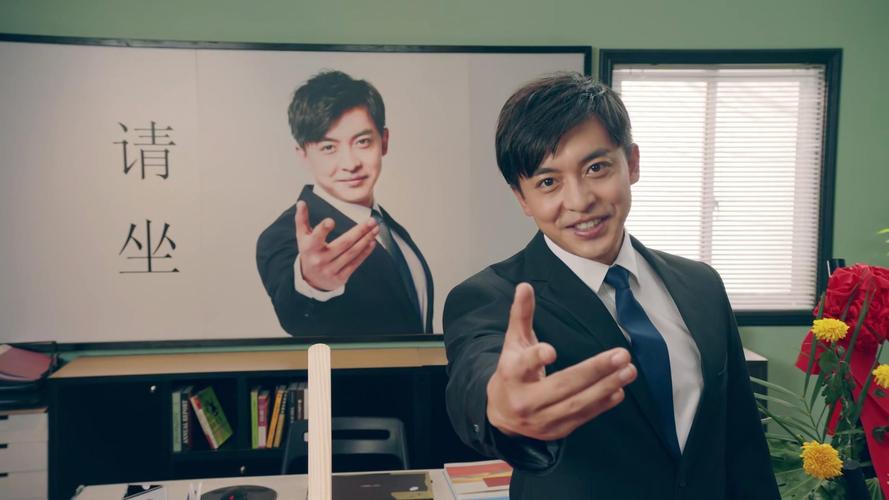 电脑壁纸 影视 中国影视 爱情公寓5张伟最新剧照合集