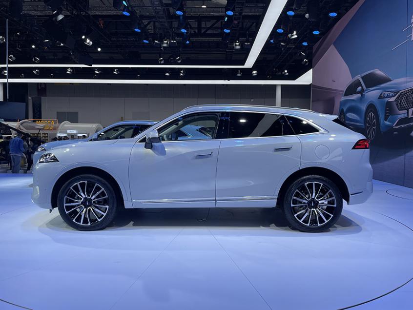 2021上海车展:wey摩卡suv预售17.98万起