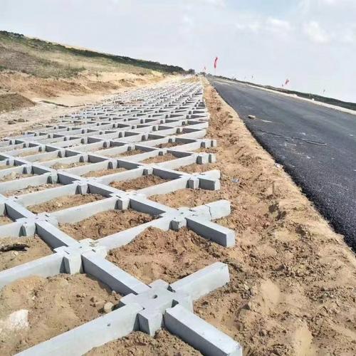 格状框条护坡模具 水泥格状框条护坡模具