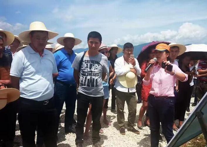 大理州鹤庆县召开2017年重点项目招商推介会