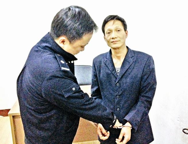 楚天都市报讯 (记者汪亮亮 通讯员余志浩 魏勇)青山警方昨日宣布