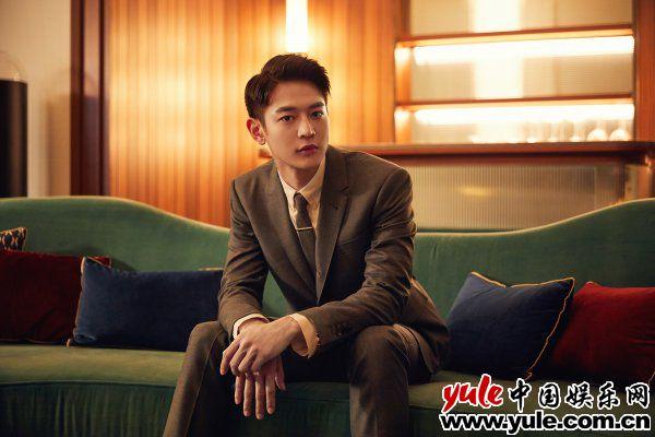 shinee崔珉豪入伍 4月15日进入海军陆战队服役