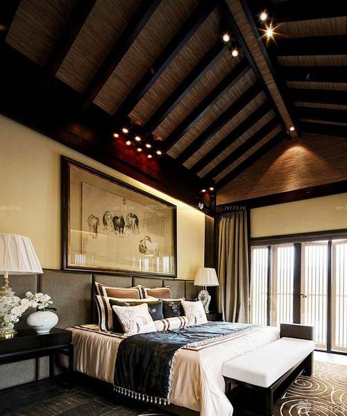 中式房子尖顶卧室装修设计图片大全