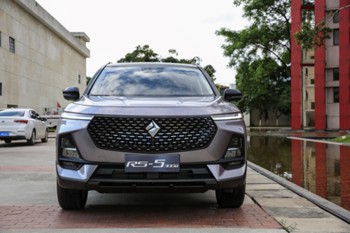 10万左右suv哪款好?优秀的新宝骏rs-5当仁不让