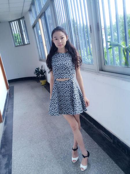 我是一个23岁的女孩子,长得算漂亮的,可是就是好瘦,才