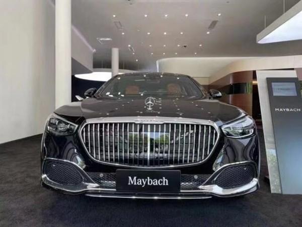 凤凰网汽车 北京综合 降价 正文 21款奔驰迈巴赫s480对比迈巴赫s450