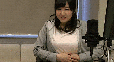 揉肚子gif话筒gif微笑gif牙齿gif