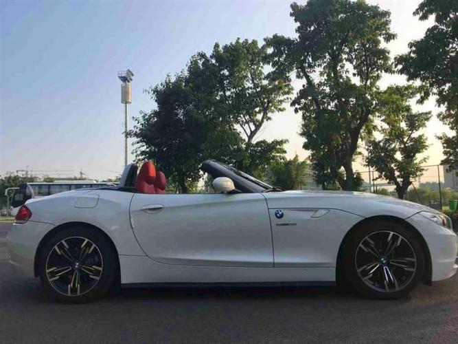 宁波2011年2月宝马宝马z42011款z425l烈焰限量版硬顶敞篷白色自动档