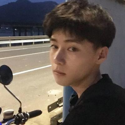帅气男生头像侧脸高冷 我猜你在偷看我网名