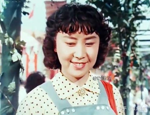 56年后霓虹灯下的哨兵演员们今昔照有人晚景凄凉有人78岁再婚