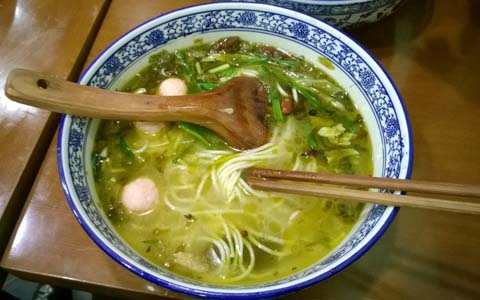 重庆火锅米线之【酸菜虾丸火锅米线】产品展示九