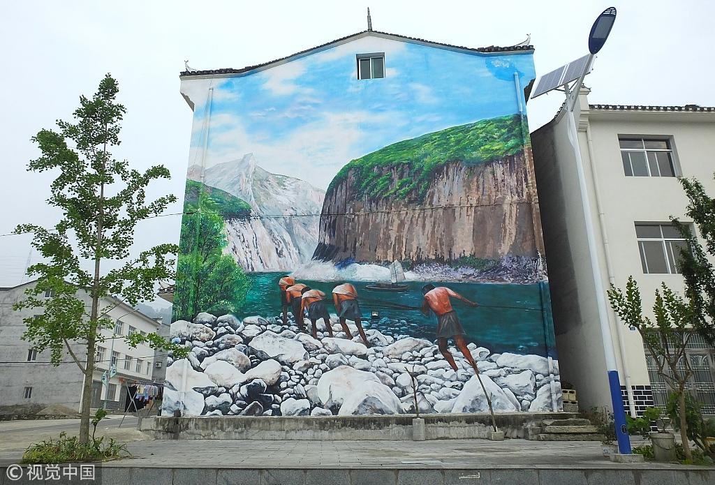 湖北宜昌农村农房壁画 让人耳目一新