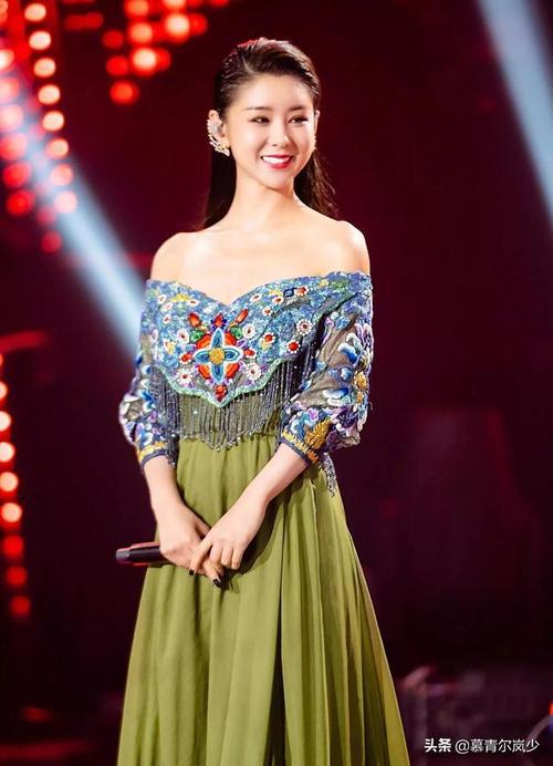 李小萌高清壁纸图集