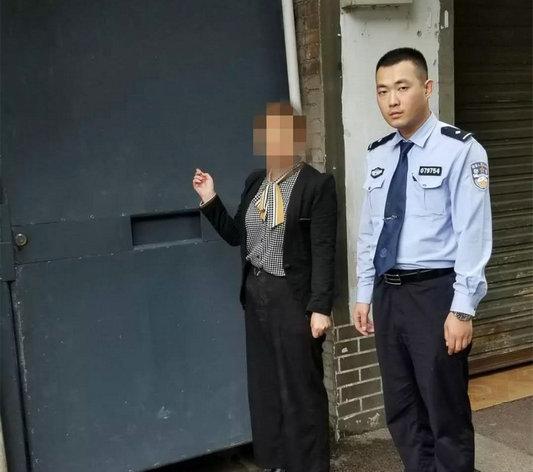 纳溪:永宁派出所抓获卖淫嫖娼男女