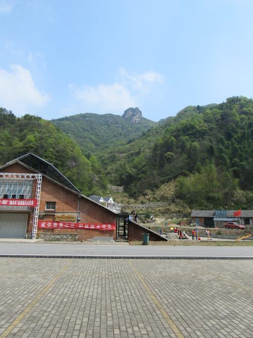 霍山仙人冲画家村一瞥