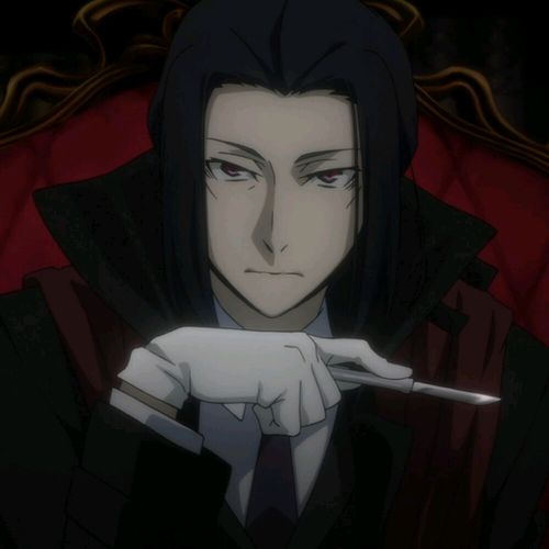 32岁,杀死港口黑手党前任首领,利用"银之手谕"传位上位.