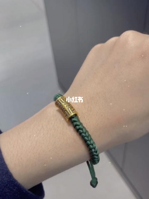 周大福饕餮图腾转运珠_转运珠_周大福怎么样_礼物_送男朋友_时尚_配饰