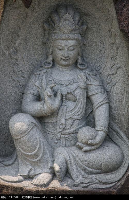 手持莲花的菩萨