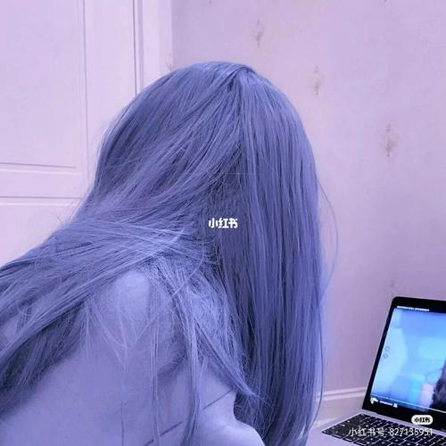 蓝色头发少女心照片哟_少女心_时尚_发型