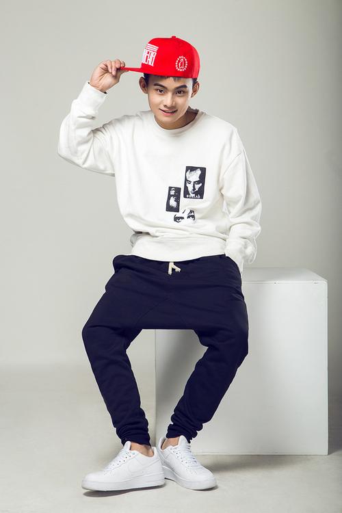 周子瀚最新写真曝光 述说"我与音乐"