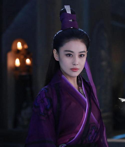 情不知所起一往而深李莫愁张馨予