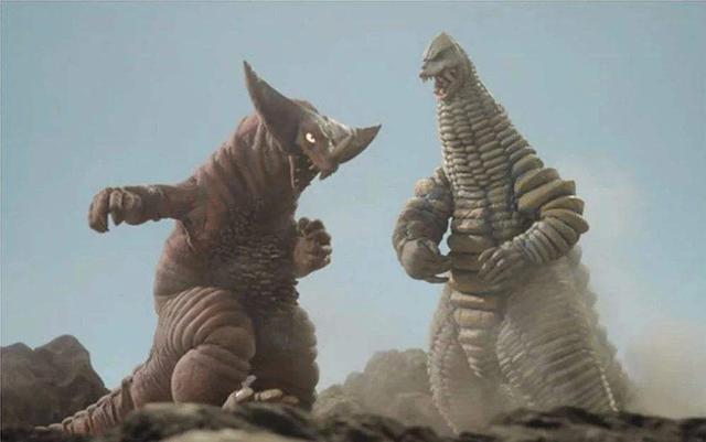 奥特曼:大怪兽乱斗中哥莫拉,雷德王和艾雷王三个怪兽