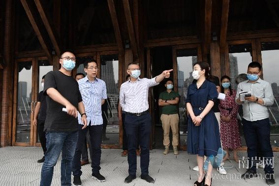 颜伟调研两江四岸核心区整体提升项目建设情况时强调
