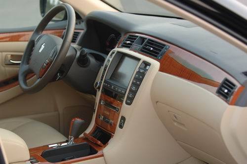 一汽丰田皇冠内饰图片