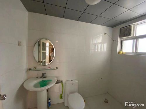 青秀区南湖边地铁口金湖广场 滨湖路小学 十四中 富丽华庭