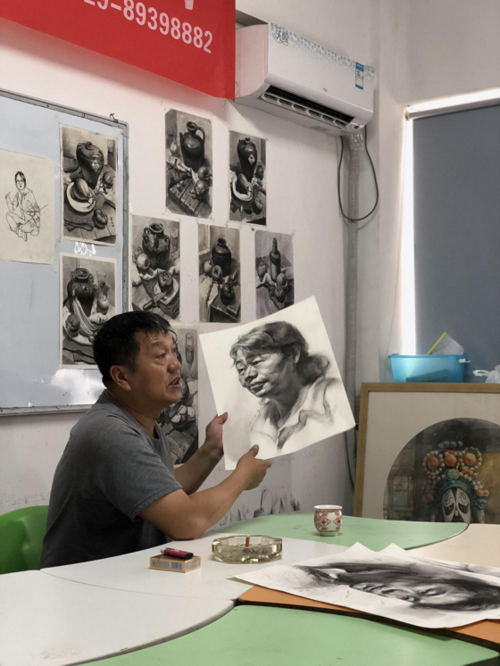 西安美术学院刘丹教授莅临西安太乙画室指导教学