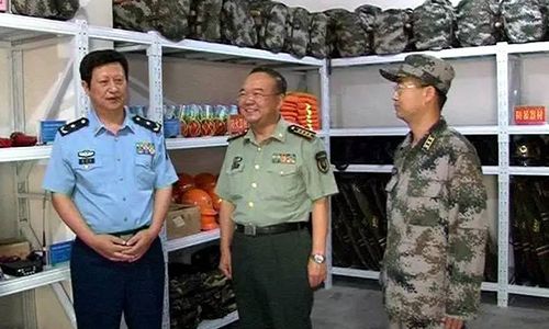 陕西省军区司令员杨志斌到甘泉县检查人武工作