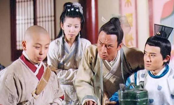 除了案子,全剧都是bug的《少年包青天》,为何被奉为"经典"?