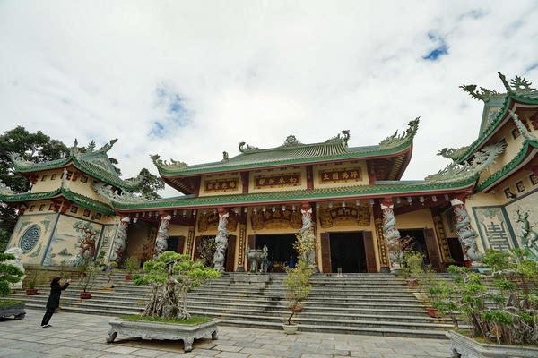 【我是达人】 岘港灵应寺:为孤者供奉