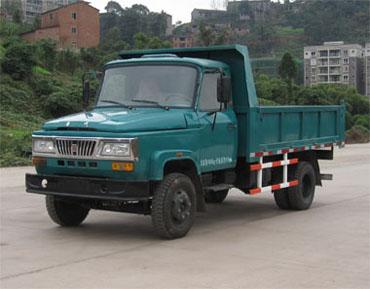 华川自卸低速货车