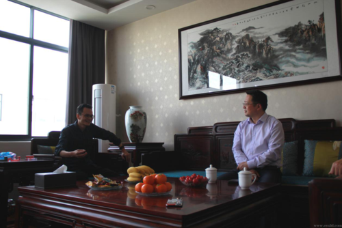 亭林镇副镇长杨连杰等领导一行莅临我公司调研指导