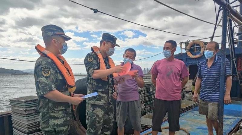 圆规来袭福建海南海警严阵以待