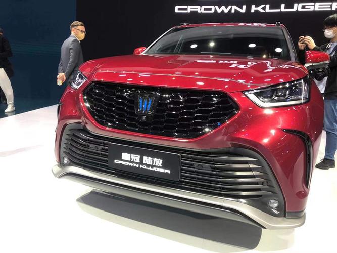 皇冠归来首款suv皇冠陆放能否延续传奇