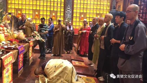 历史上,道者超元禅师的师父行弥亘信禅师曾住持过泉州承天寺,为临济宗
