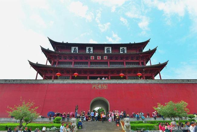 一个被上天眷顾的彩云之南历史上曾经被称为巴甸的建水古城美景