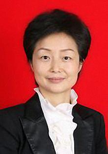 陈晓霖,女,汉族,1972年2月生,四川盐亭人,1990年8月盐亭师范学校中师